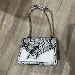 Aldo White & Black Snake-Print Chain Crossbody shoulder purse